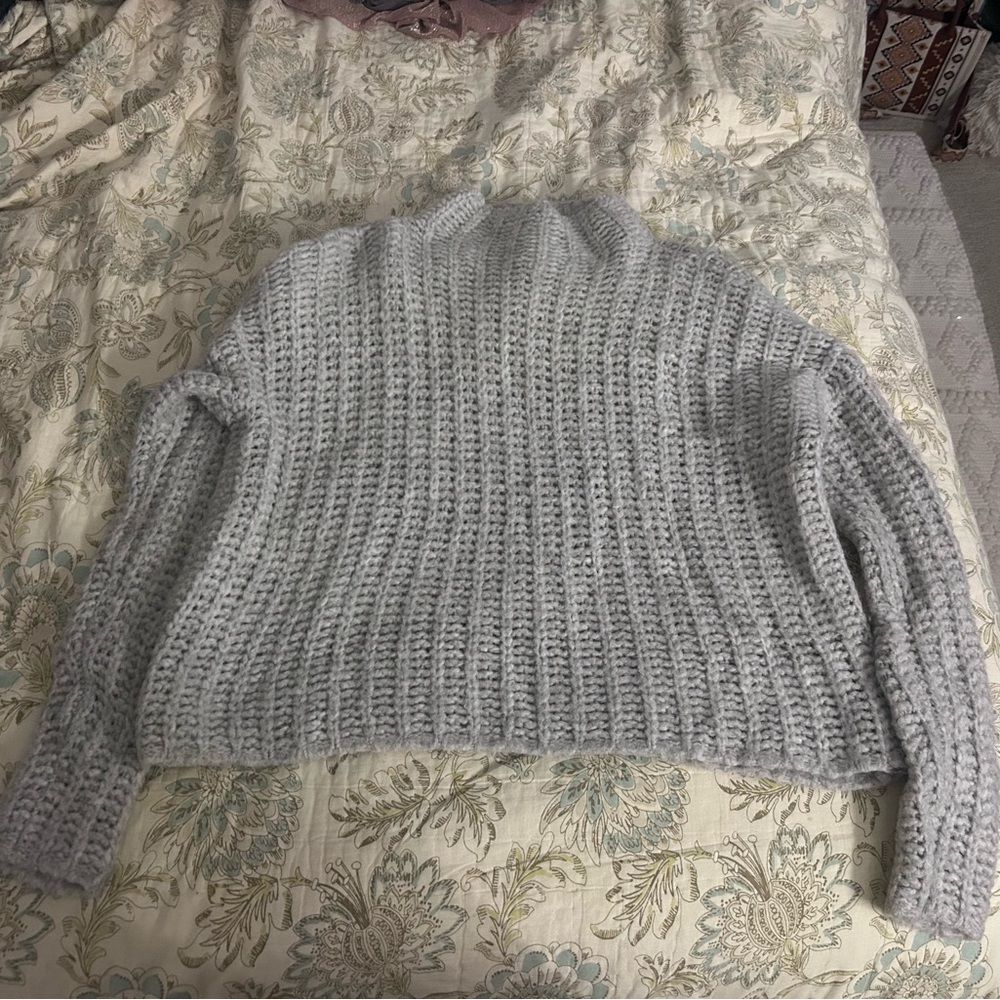 Aerie Light Gray Turtleneck Sweater